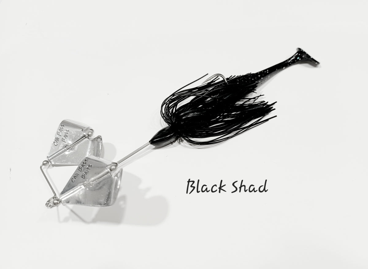 (MID SIZE 1/4oz) Buzz Blaster Buzzbait, Gold or Silver blades with trailer baits included