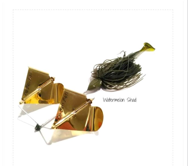 (FULL SIZE) Buzz Blaster Buzzbait, Gold or Silver blades with trailer baits included